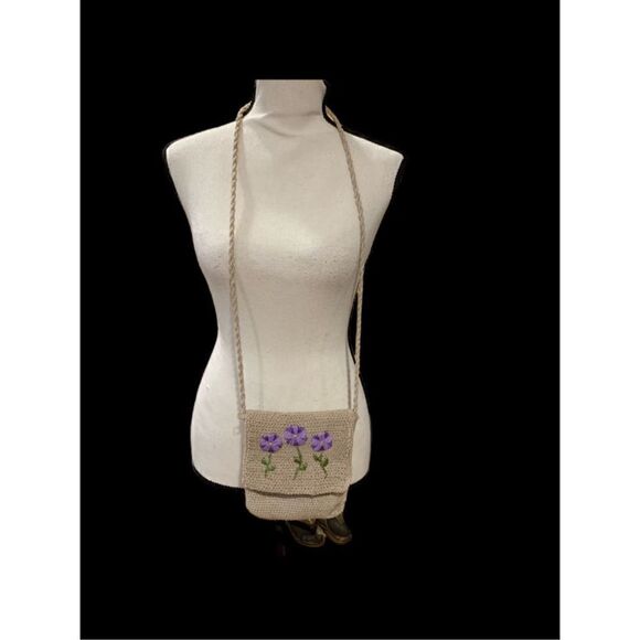 La Rue C/B Embroidered Crocheted Mini-Purse&Coin Purse Beige Purple 7-1/2x6-1/4” - Picture 1 of 11